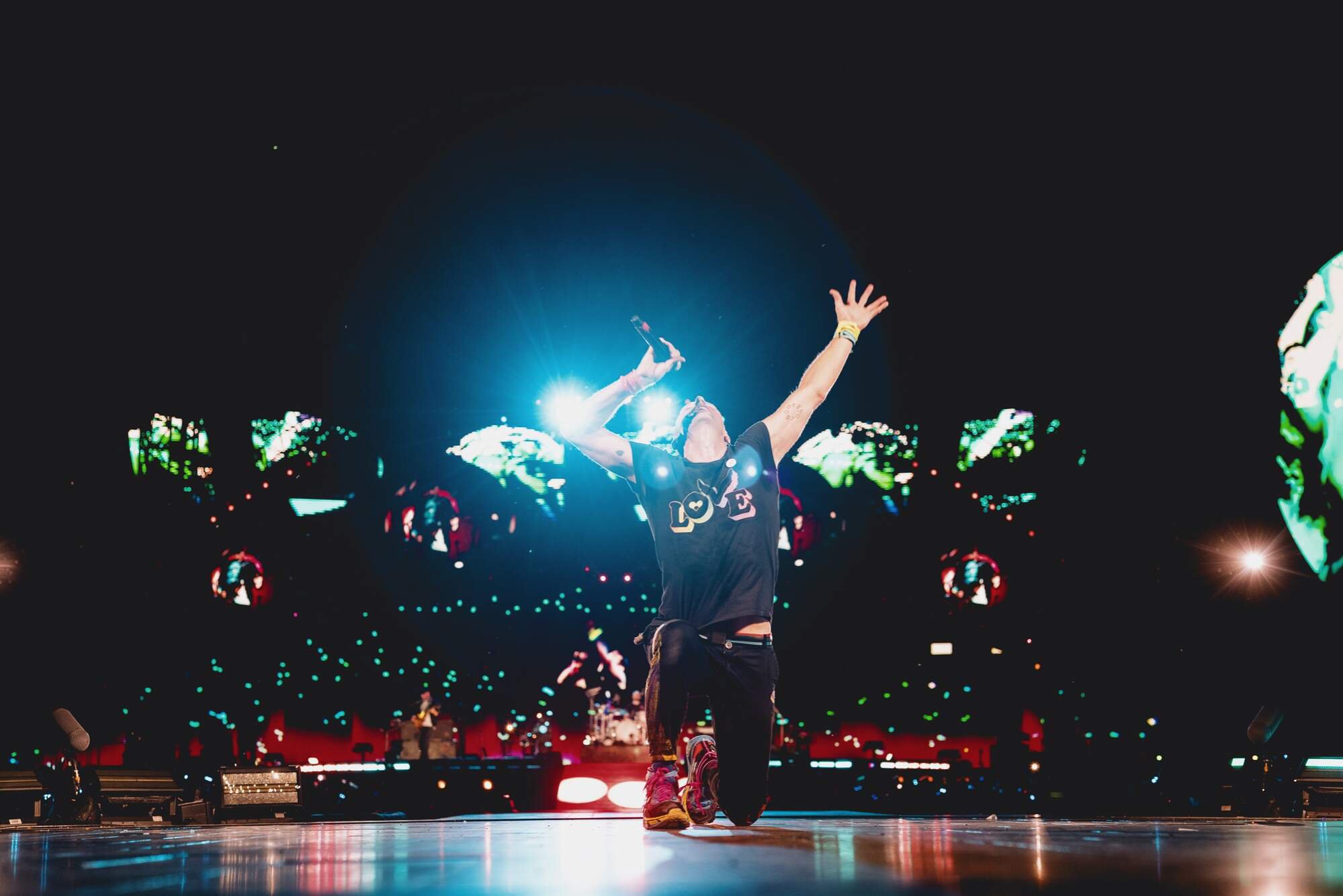 Coldplay: <br>_Music Of The Spheres Live At River Plate_